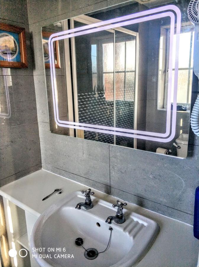 לינה וארוחת בוקר Newhaven House מראה חיצוני תמונה